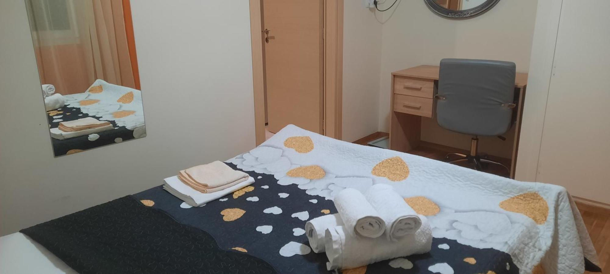 Livia'S Room To Ampelokipi Metro Airport Line Athene Buitenkant foto
